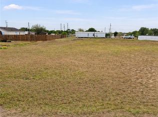 118 Zaragosa Dr, Alice, TX 78332