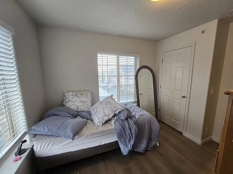 583 N University Ave #214 — Photo 17