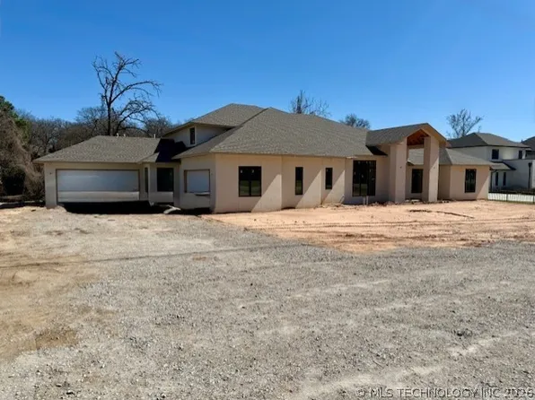 10775 S Sheridan Rd, Tulsa, OK 74133