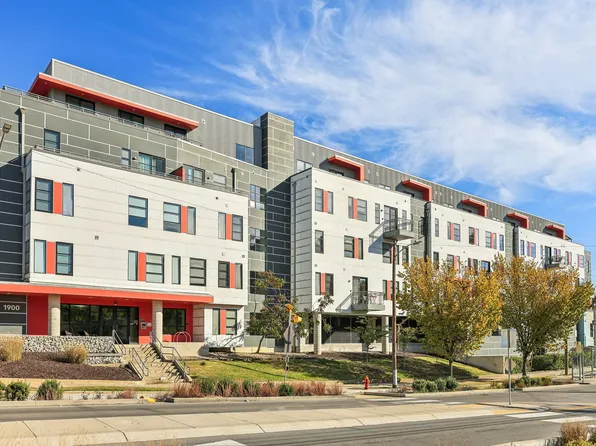 1900 12th Ave S APT 205, Nashville, TN 37203