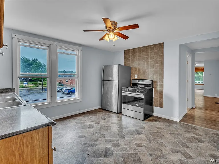 212 Lockwood Ave #UPPER — Photo 10