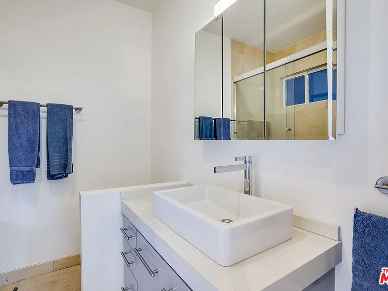 28927 W Beach Ln — Photo 26