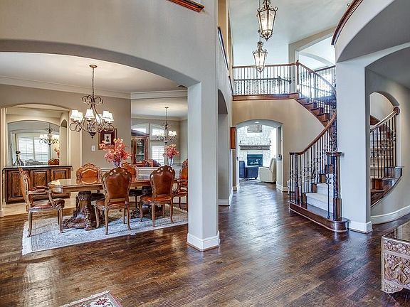 4th image of 1221 Harbor Dune Ct