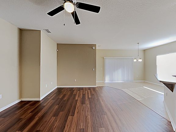 4th image of 3007 Brenton Manor Loop