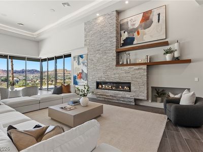 1 Costa Del Sol Ct, Henderson, NV, 89011