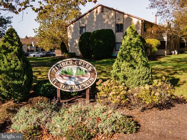 803 Poplar Ct, Lansdale, PA 19446