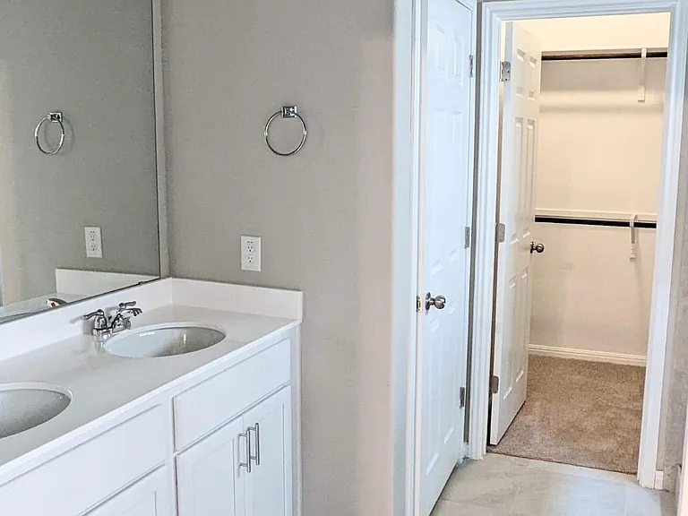 112 Manassas Dr — Photo 10