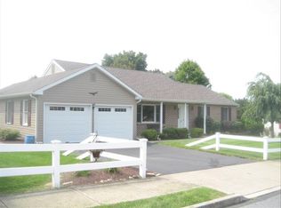 580 Buckingham Dr, Northampton, PA 18067