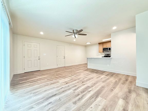 5th image of 420 Tami Pl APT B