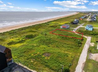 328 Atkinson St, Crystal Beach, TX 77650