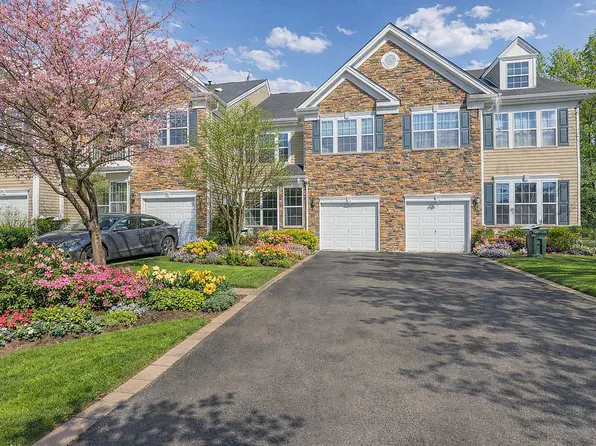 24 Barr Ln, Monroe, NY 10950