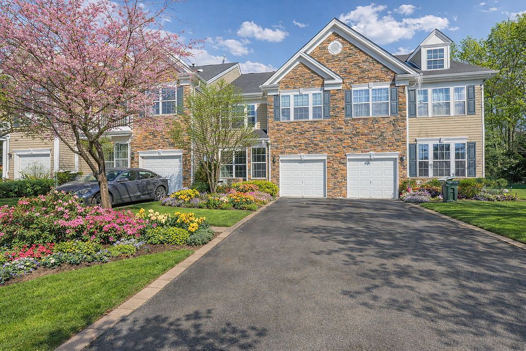 24 Barr Ln - Property Image