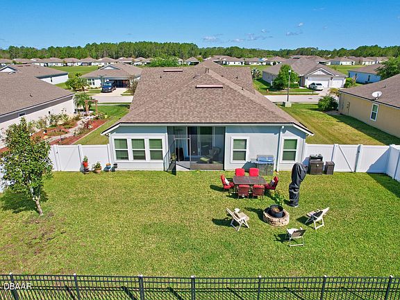 4th image of 225 Grand Reserve Dr