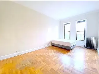Rented by Manhattan Spaces