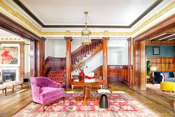 Sold by Compass | media 3