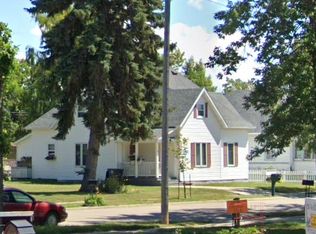 915 5th Ave, Cando, ND 58324