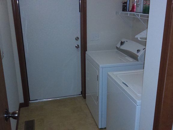 4th image of 122 Kingwood