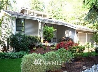 21016 NE 33rd Pl, Sammamish, WA