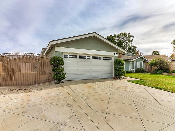2nd image of 1387 Elm Cir
