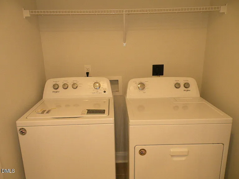 328 Page Square Dr — Photo 20