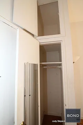 Rented by Bond New York | media 29