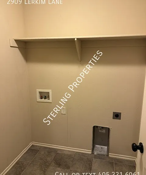 2909 Lerkim Ln — Photo 34
