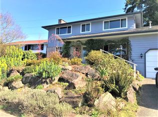 1018 147th Ave SE, Bellevue, WA 98007