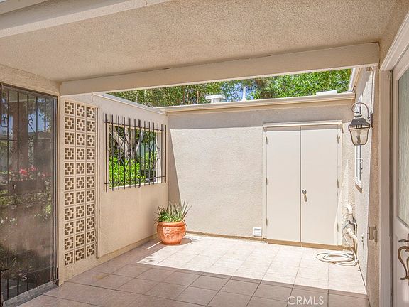 4th image of 313 Avenida Castilla Unit B