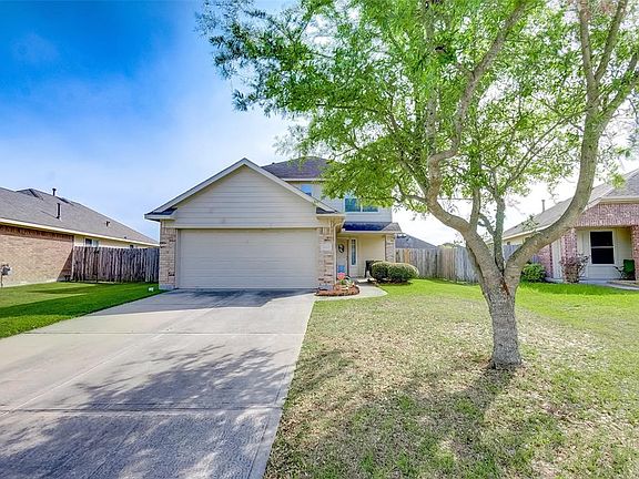 3rd image of 8810 Waterpine Dr