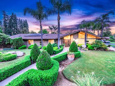 2670 W San Bruno Ave, Fresno, CA, 93711