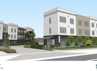 714 S Kerr Ave #302, Wilmington, NC 28403