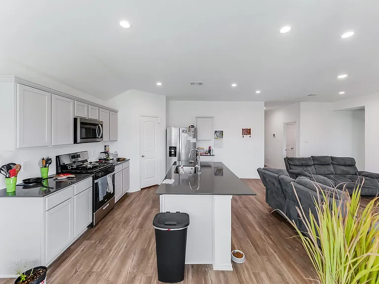 40519 Crisp Beech St — Photo 14