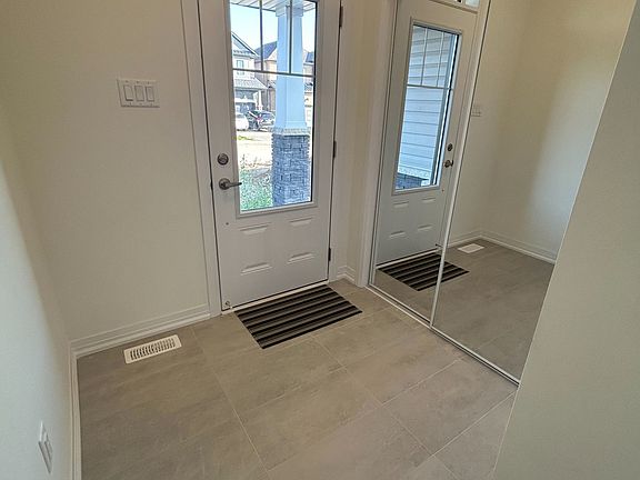3rd image of 89 Brighton Ln