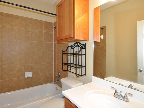 3rd image of 24770 Penny Ln Spc A