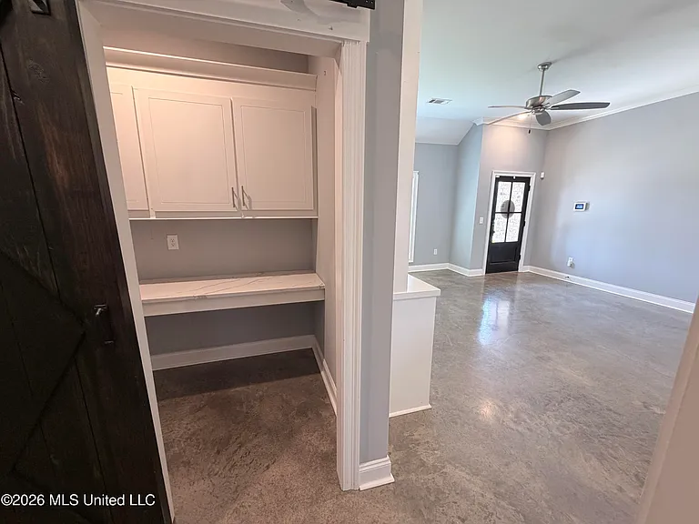 531 Birchwood Blvd — Photo 12