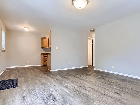 5th image of 2550 Margybeth Ave #2550