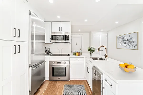 Rented by Vector New York, LLC | media 13