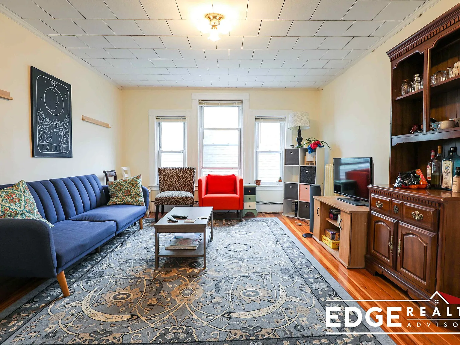3 bed, 1650 sqft, $3,825 — Photo 2