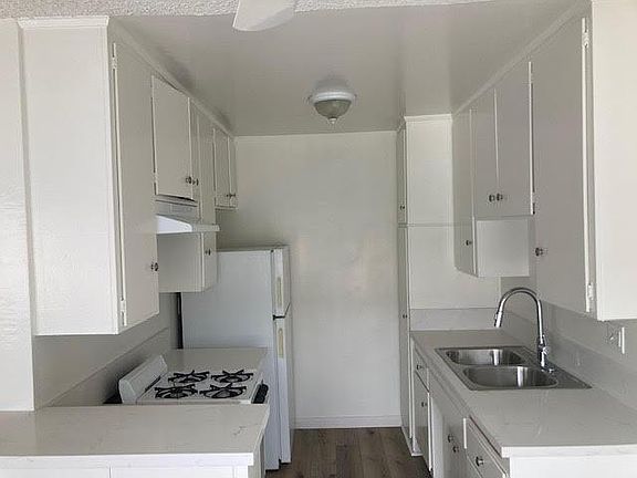 2nd image of 1244 11th St APT D
