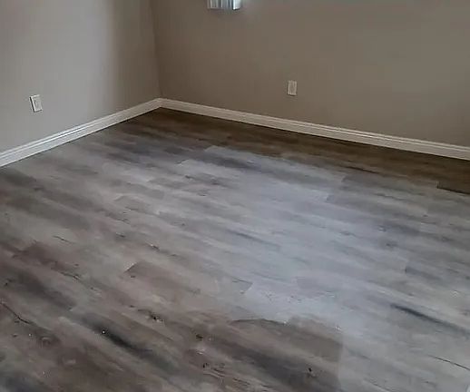 4th image of 7365 Emily Ln #19