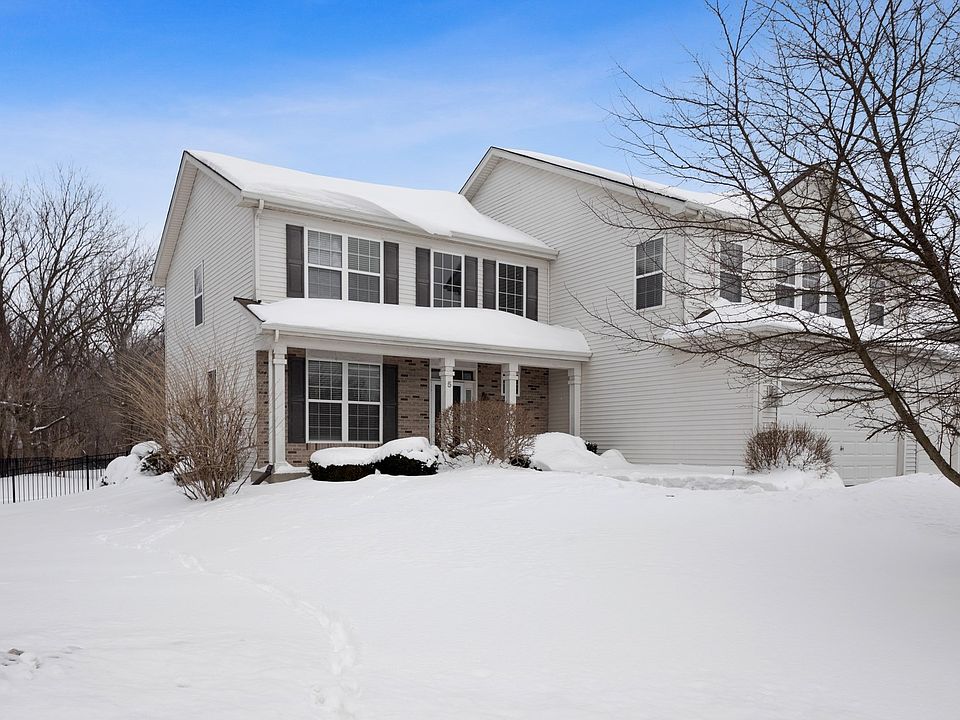 Superior Location in culinary-de-sac