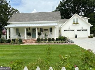 9656 Davis St, Braselton, GA 30517