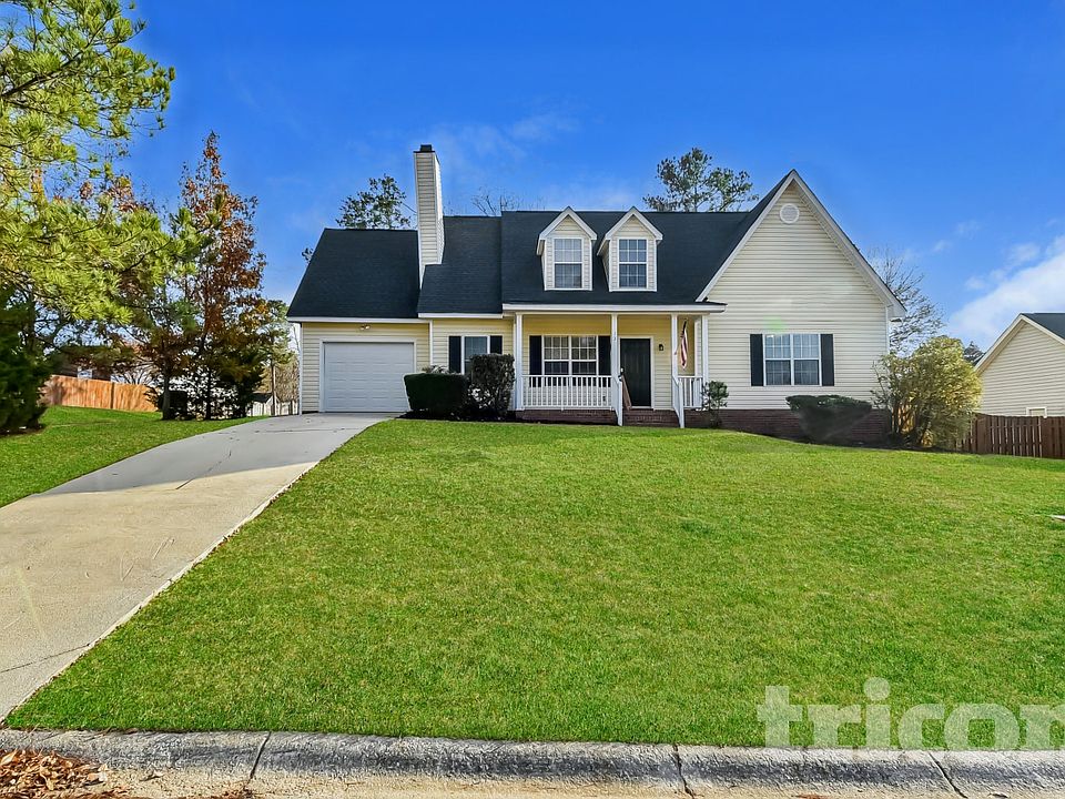 1st image of 13 Walnut Grove Way