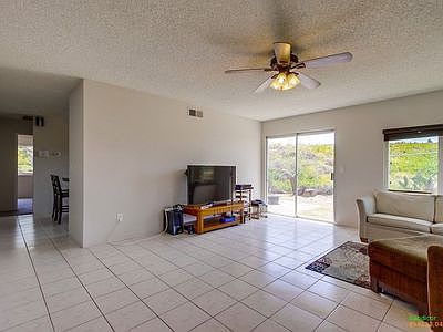 4th image of 3033 Analiese Way