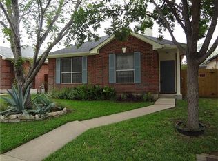 816 Thackeray Ln, Pflugerville, TX 78660
