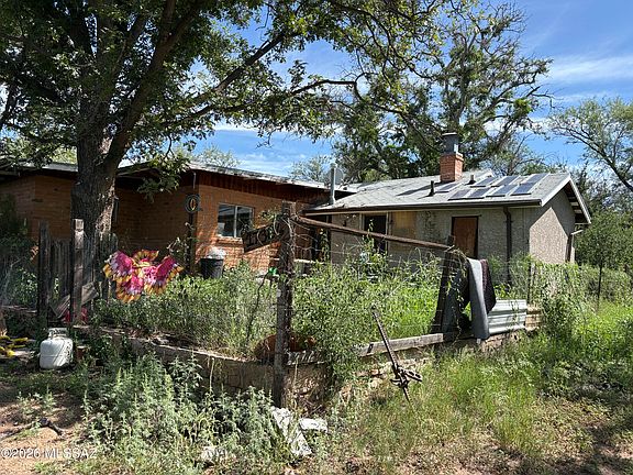 2nd image of 17386 W Placer St