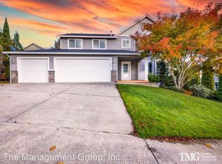 1305 W F Pl, La Center, WA 98629