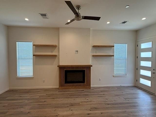 1st image of 525 Wimbledon Rd