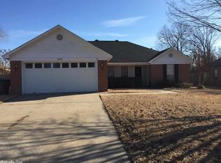 2210 Rainwood Ave, Conway, AR 72032