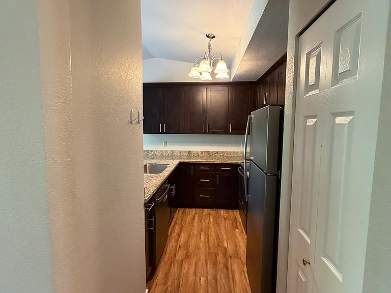 280 NW Holly St #6 — Photo 142